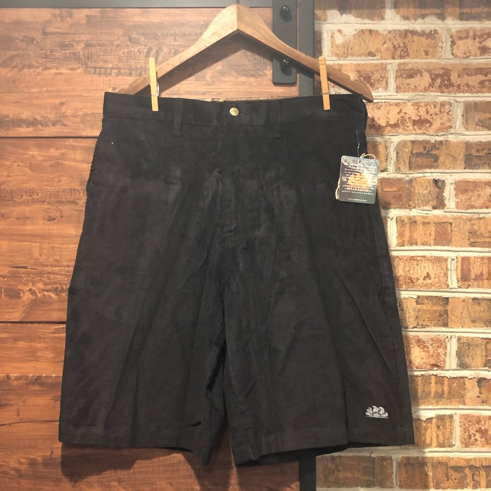 NWT Sundex corduroy black shorts size 36 (#1162-31)